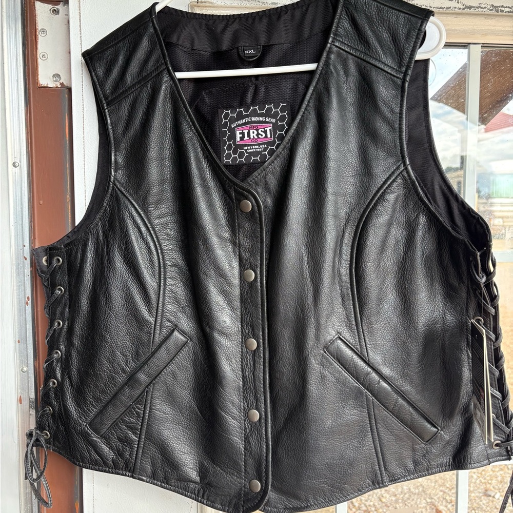 Women's Black Leather Motorcycle Vest